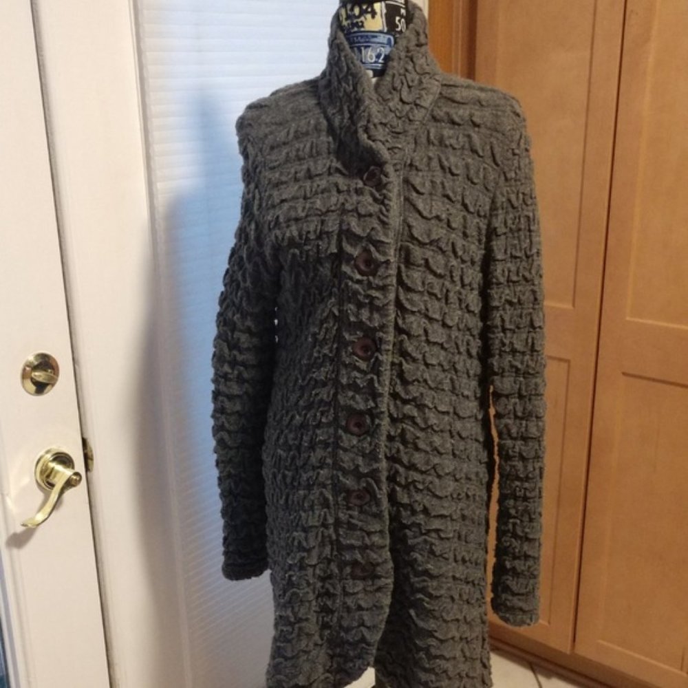 3/$20 Alison sheri sweater coat - Picture 1 of 7